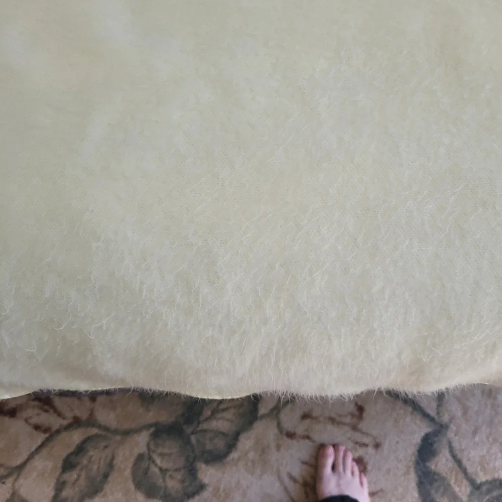 Vintage Quiltex Baby Blanket Yellow Fuzzy Scalloped Satin Trim Soft